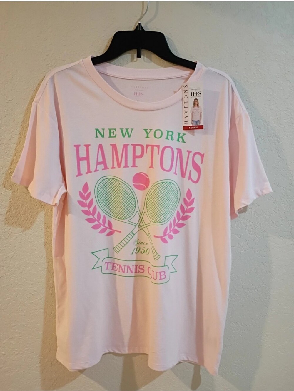 Hamptons Destinations Tennis Club Short Sleeve Graphic Tee  Pink T-Shirt XL